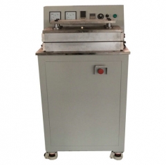 Pleated filter cartridge pleats middle seam welder